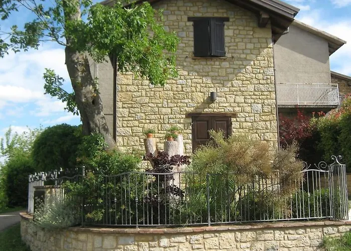 Casa de Férias La Casina-maisonette Serramazzoni