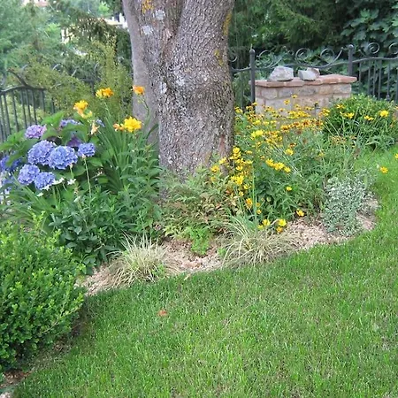 La Casina-maisonette Semesterbostad